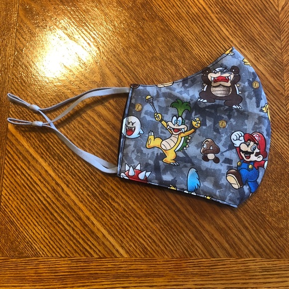 Non medical cloth face mask - super Mario bros - Picture 2 of 3
